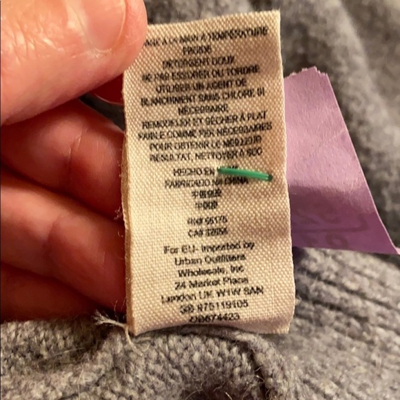 Free People crew neck wool blend grey Sweater - Picture 9 of 9